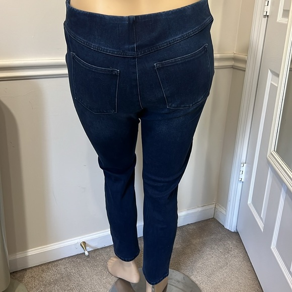 SOFT SURROUNDINGS Size Large Pull on High Rise Elastic Waist Jeans - Picture 8 of 8